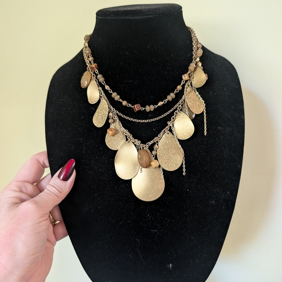 Jewelry - Gold Layered Necklace
